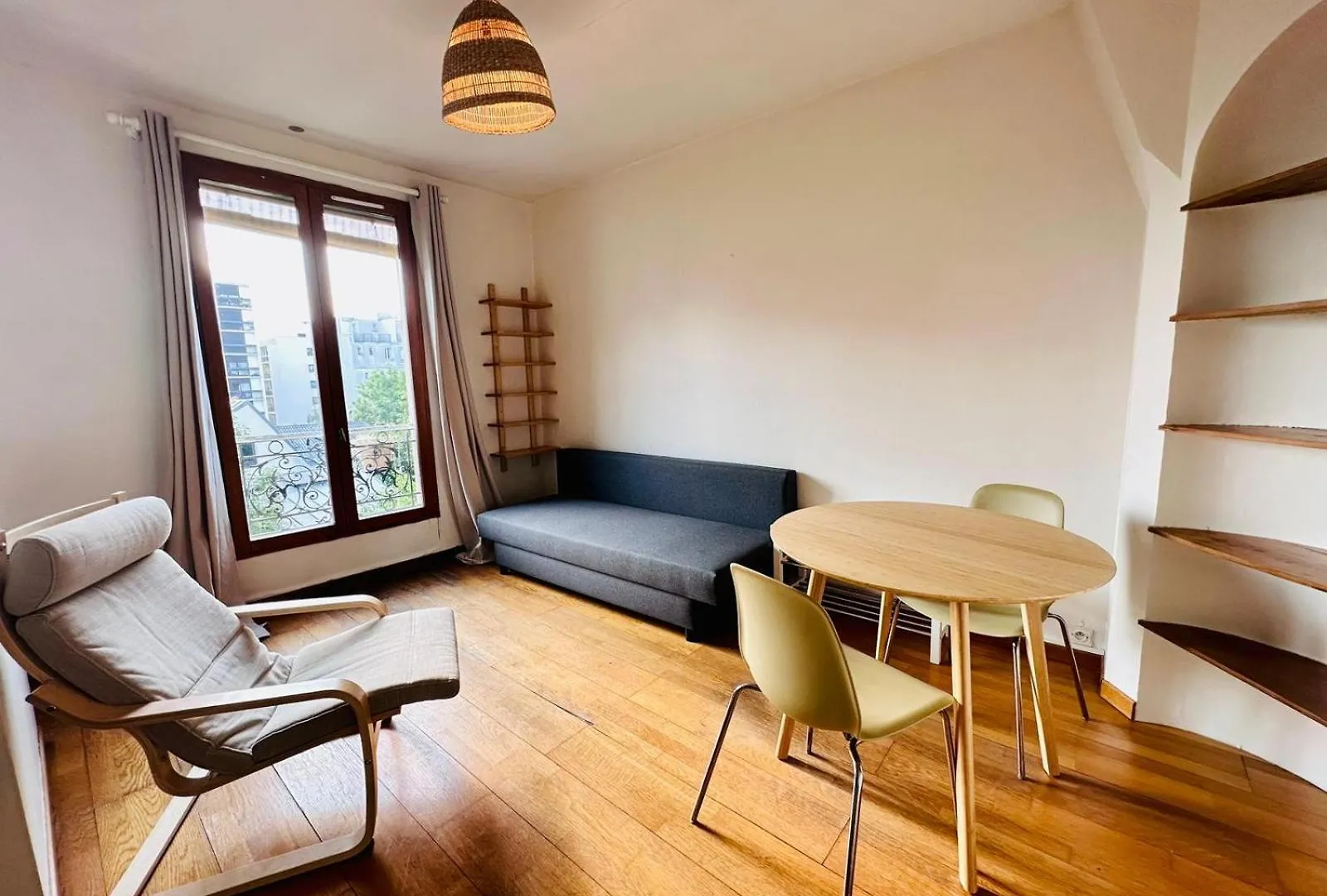 Charmant Menilmontant Appartement