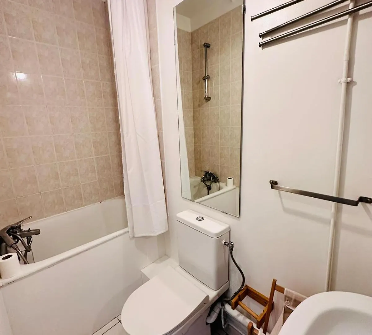 Apartment Charmant Menilmontant